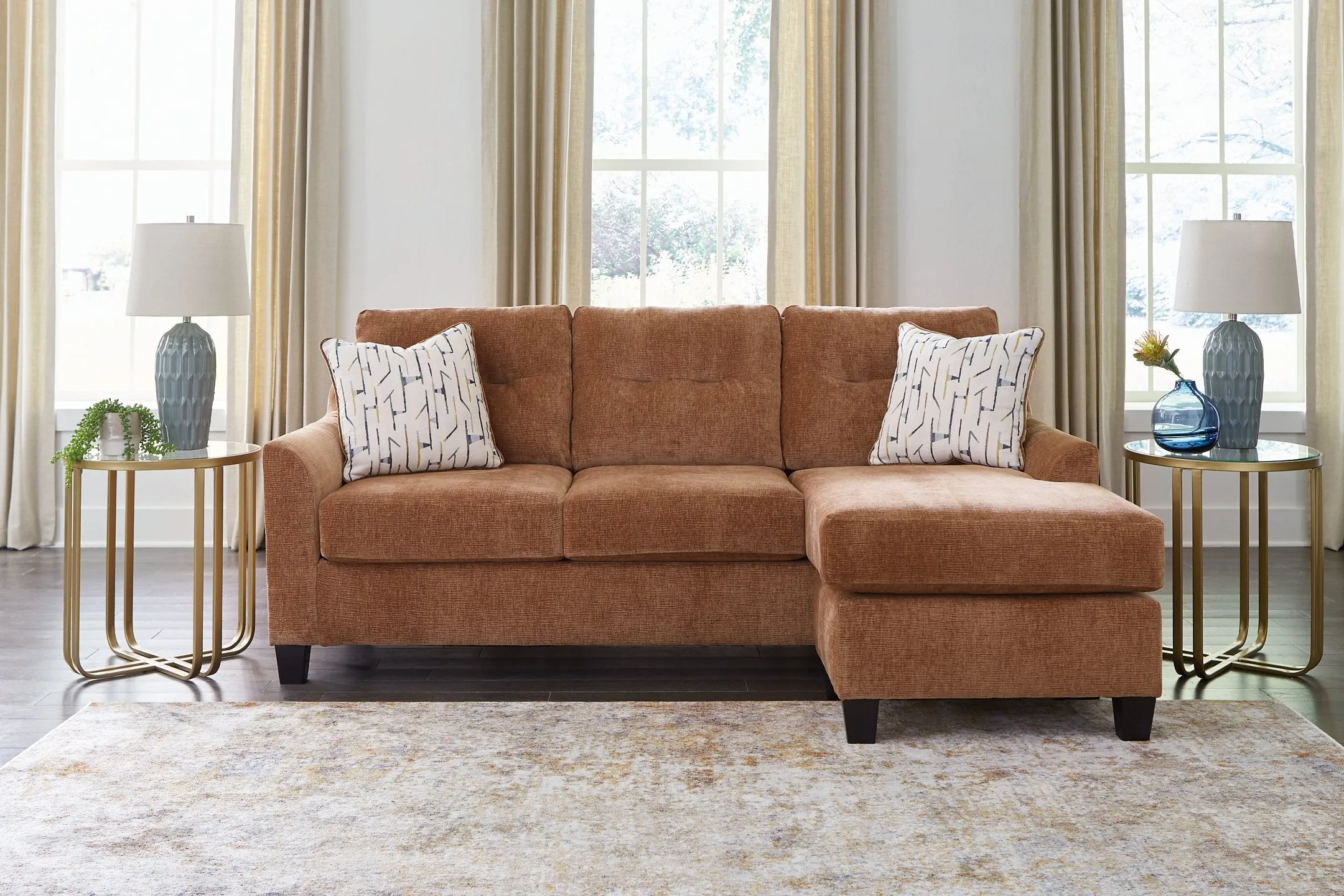 Amity Bay Sofa Chaise - Stylish Living Room