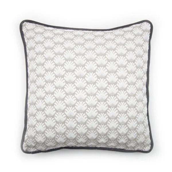 CARRE' CUSHION 028-12