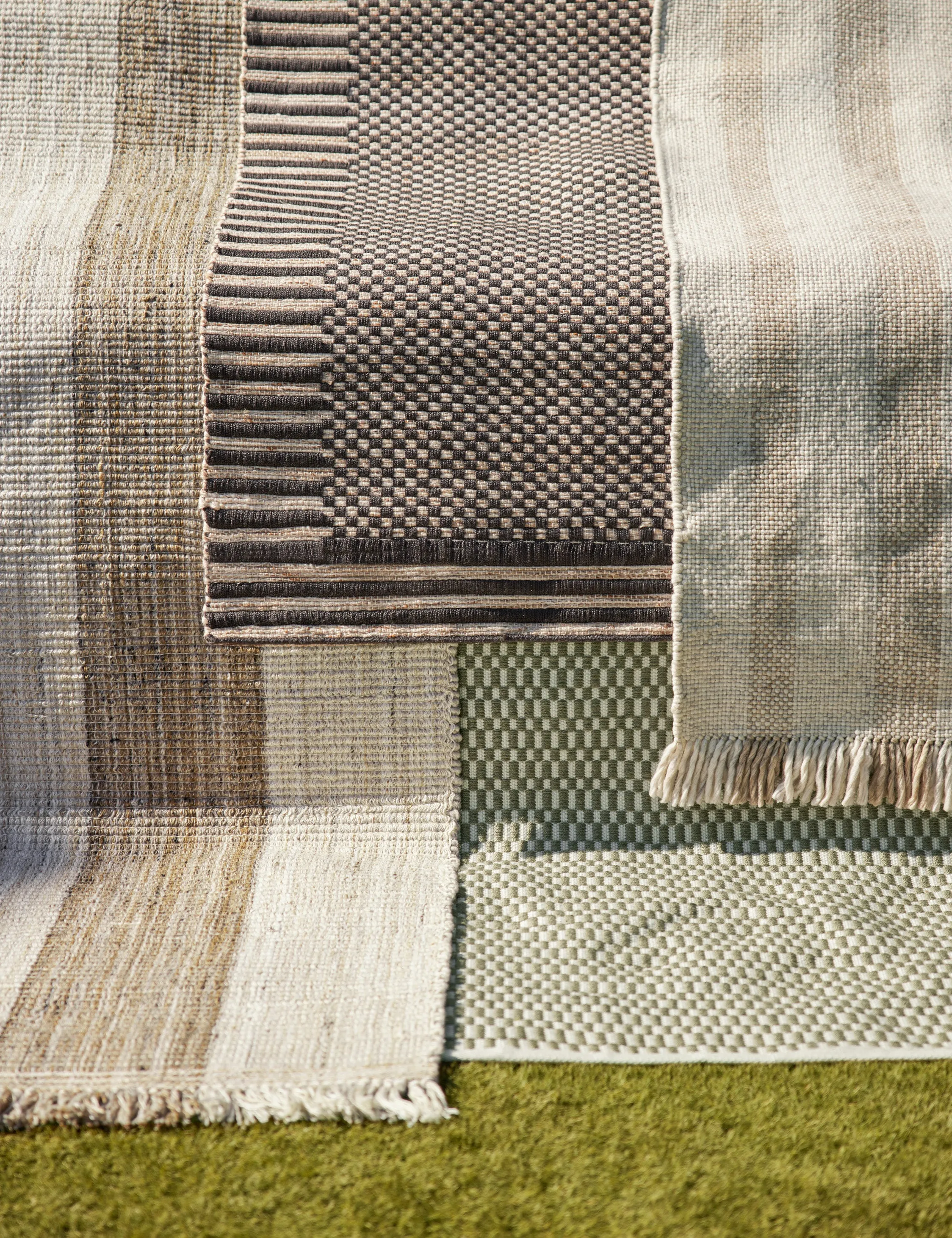 Croze Handwoven Indoor / Outdoor Rug