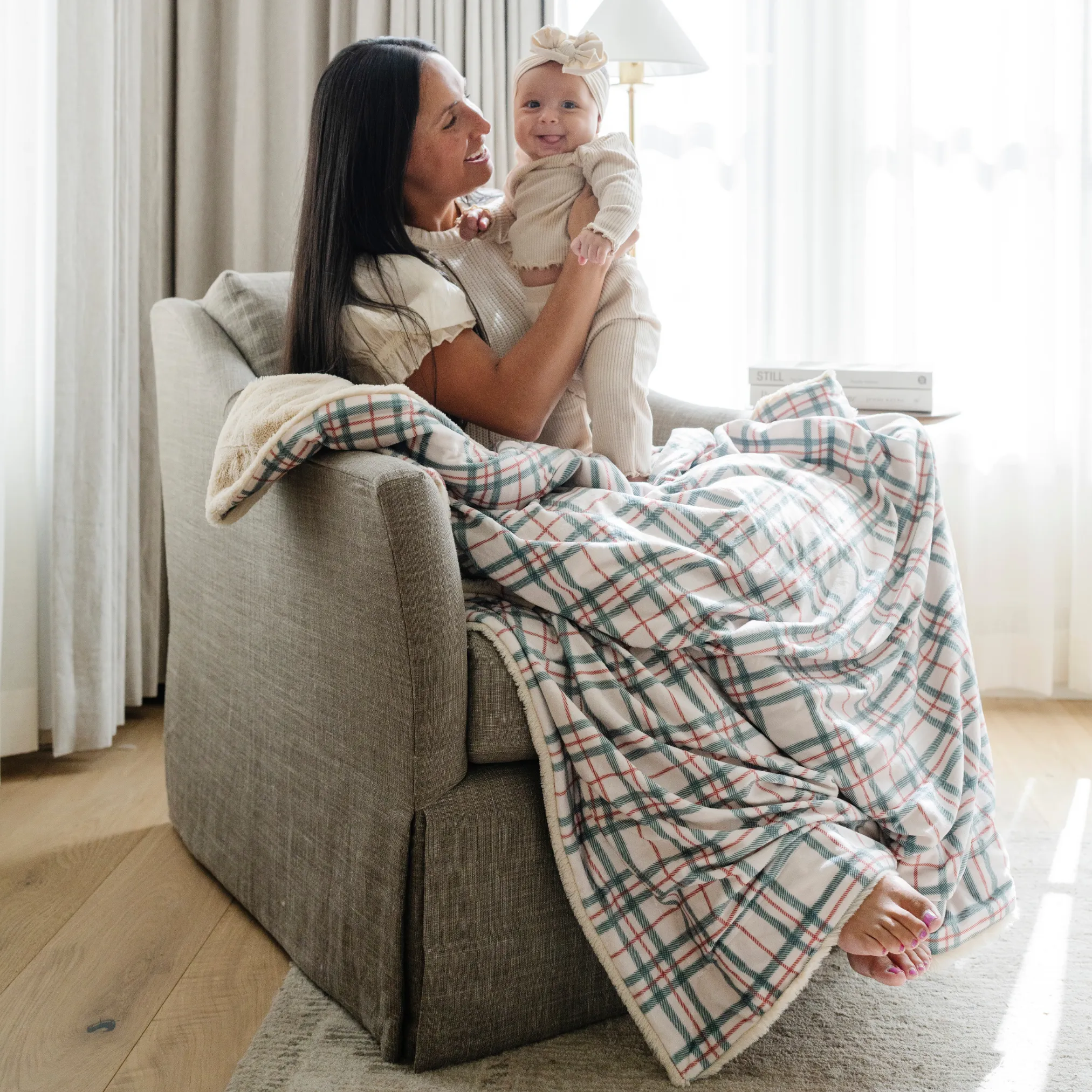 HOLIDAY MINKY/LUSH THROW BLANKETS