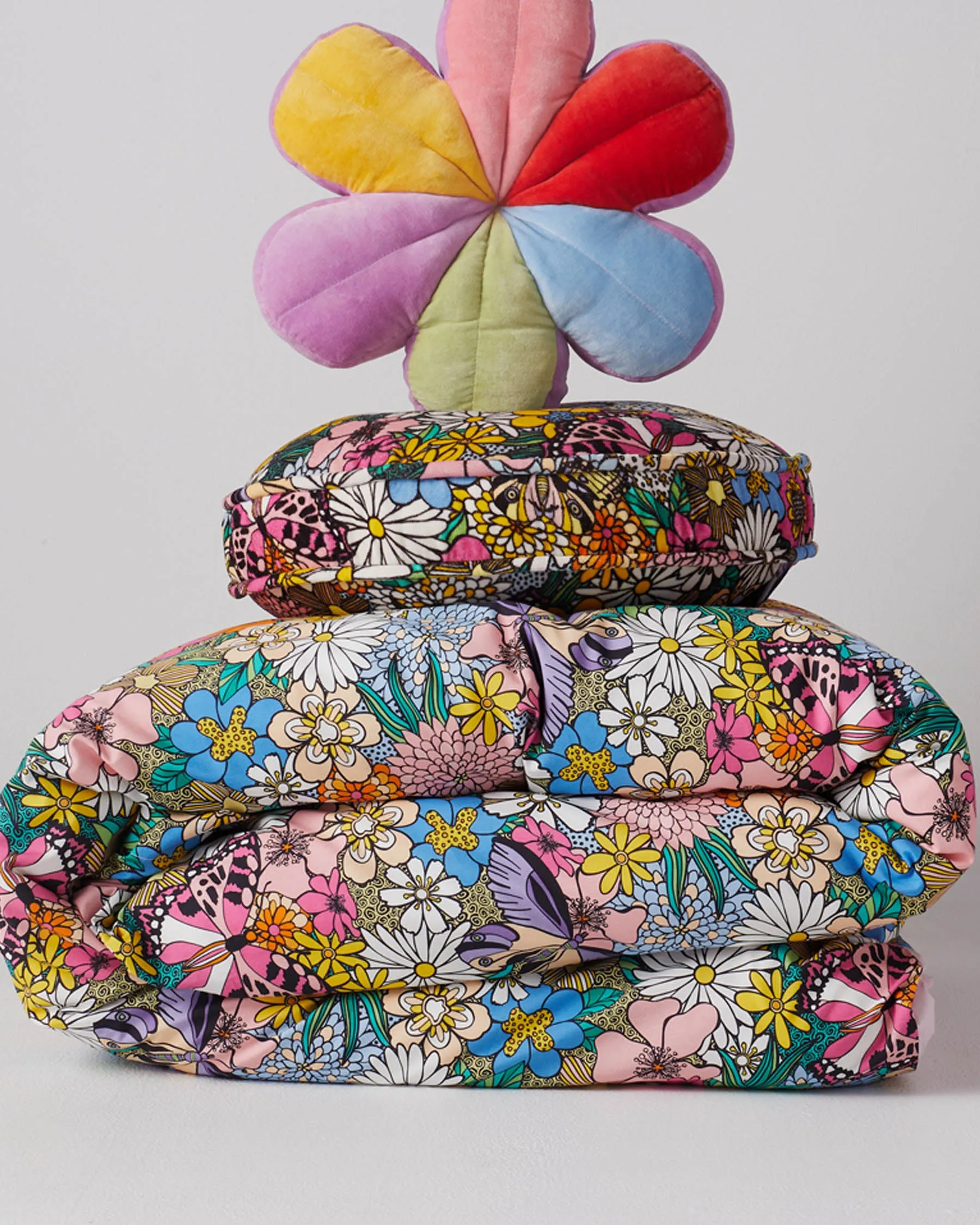 Kip & Co Bliss Floral Velvet Pea Cushion