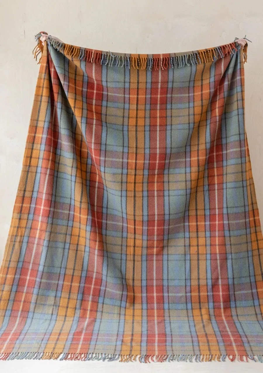 Oversized Recycled Wool Plaid Blanket