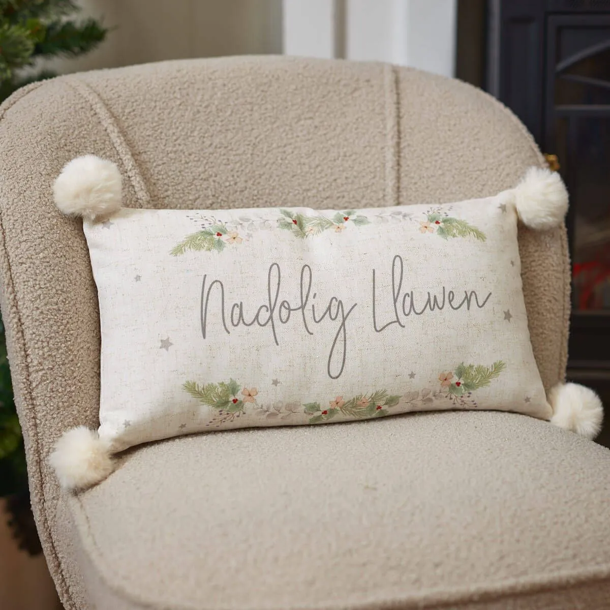 Richard Langs 45cm Xmas Foliage 'Nadolig Llawen' Cushion