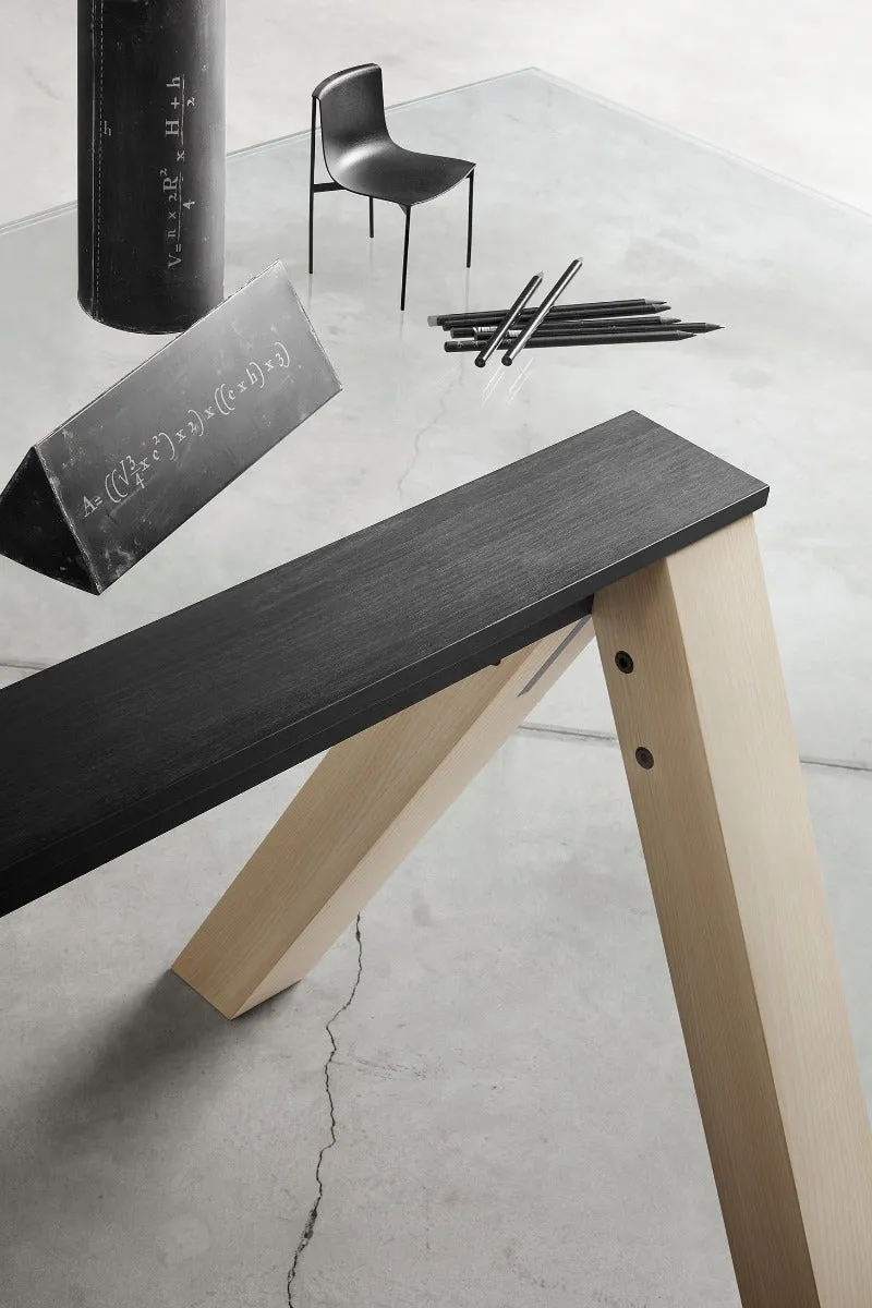 Sesto Table