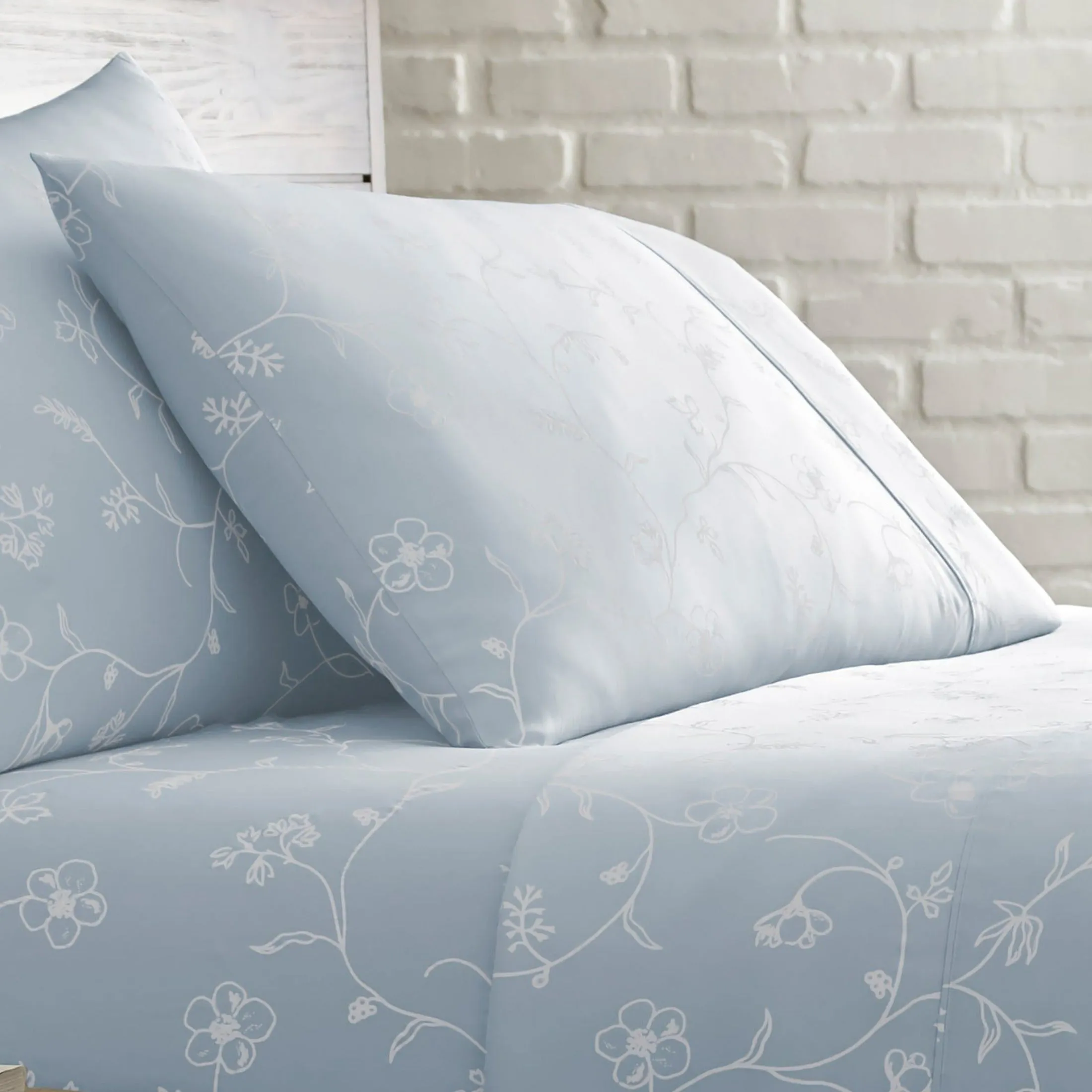 Sweetbrier Pillow Cases